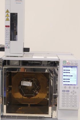 Shimadzu GC 2010 Plus
