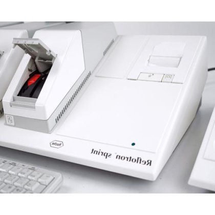ロシュ・リフロトロン・スプリント・アナライザー分光光度計