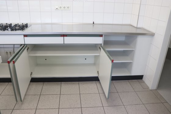 瓦尔德纳工作场所 B445