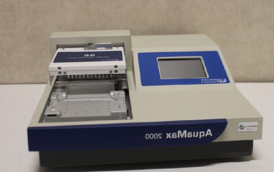 モレキュラーデバイス AquaMax 2000 マイクロプレートウォッシャー Mo