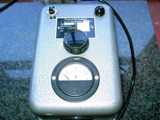 Leitzトランスフォーマー