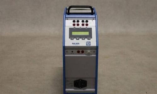 ジュッサーニ ソーラーポータブル温度校正器Gius