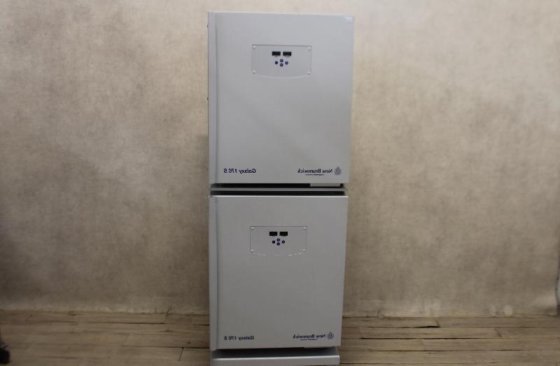 ダブルニューブランズウィックギャラクシー170S CO2インキュベーターダブル