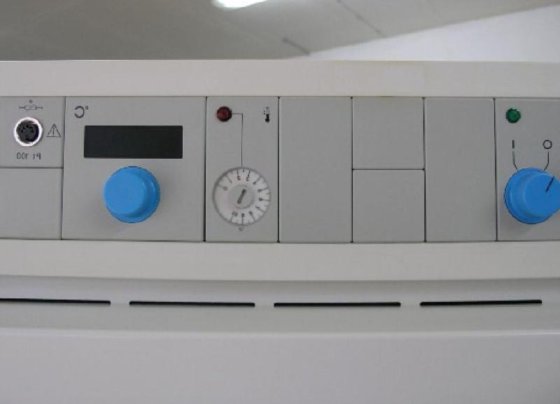 ヘレウス UT6760 乾燥オーブン