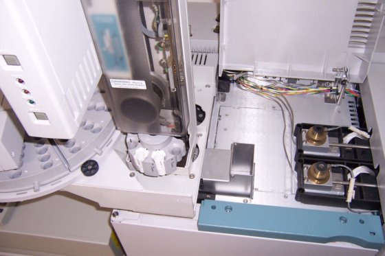 Hewlett Packard 6890