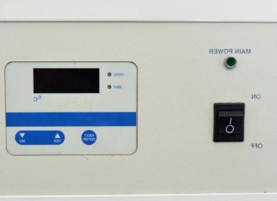 Neslab HX-500 循環式チラー