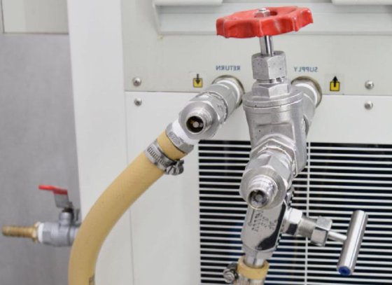 Neslab HX-500 循環式チラー