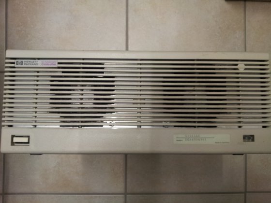 ヒューレット・パッカード 6890