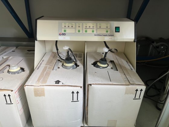 Becton Dickinson LSR-II