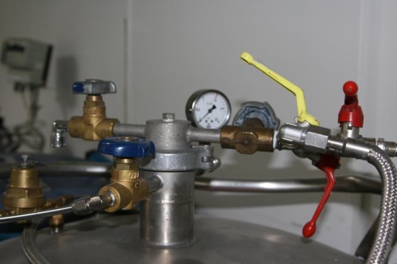 Cryo設備建設 Cryoシステム