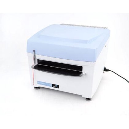 パーキンエルマー エンスパイア 2300 マルチラベルプレートリーダー