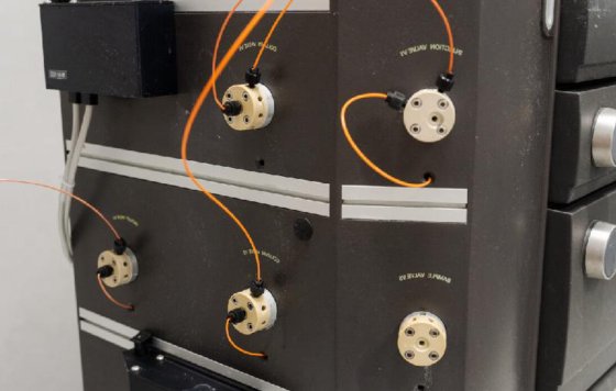 アクタ エクスプローラー 10 FPLC