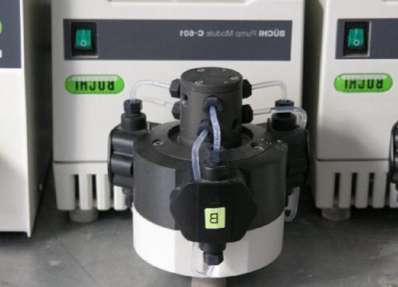 Büchi Sepacore 制备色谱系统 b