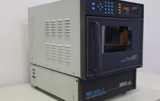 CEM Labwave 9000 マイクロ波水分/固形分分析装置