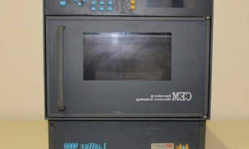 CEM Labwave 9000 マイクロ波水分/固形分分析装置