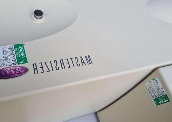 マルバーンインストゥルメンツ マルチサイザー APA2000 粒子計