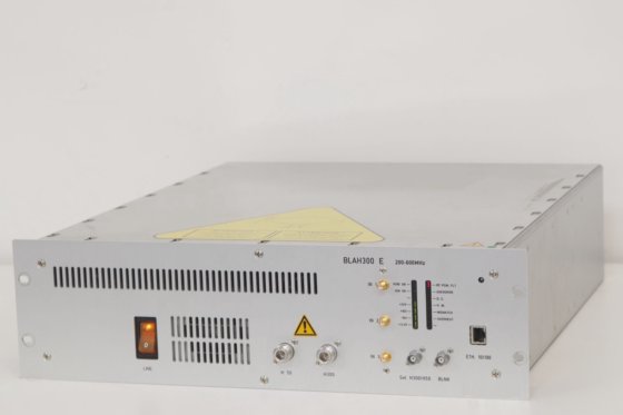 Bruker BLAH 300 E