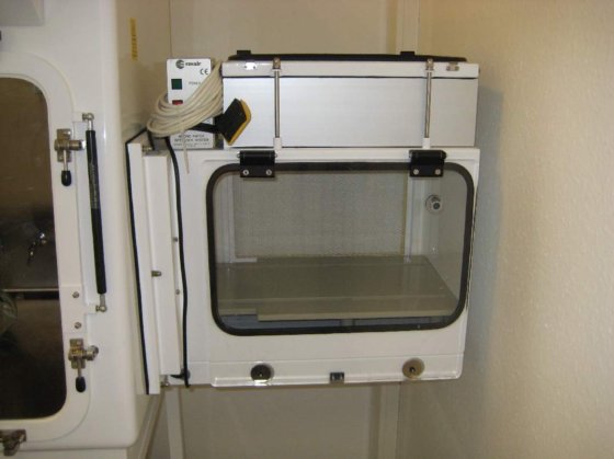 エヘレット絶縁体 2G2