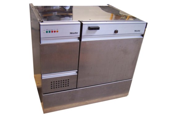 Miele 实验室洗碗机/消毒机 CD MCU