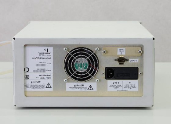 パーキンエルマー シリーズ 200 HPLC ポンプ