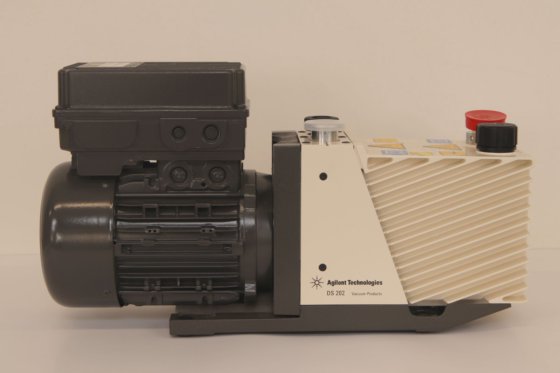 2018 アジレント DS 202