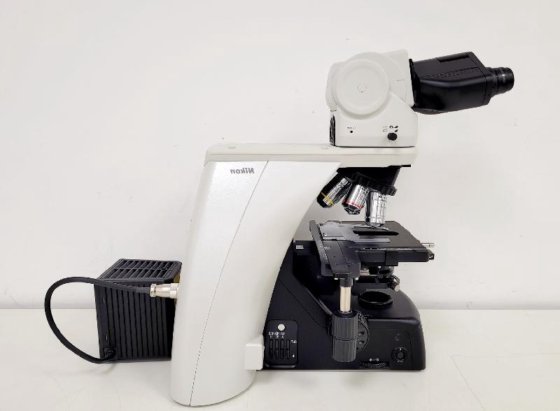 尼康 Eclipse Ni-U 显微镜，带 6x