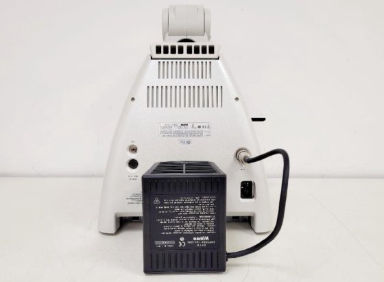 尼康 Eclipse Ni-U 显微镜，带 6x