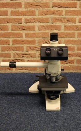 ライカ DM LB 三眼透過光顕微鏡