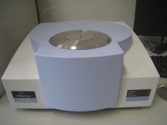 Perkin Elmer（STA）6000