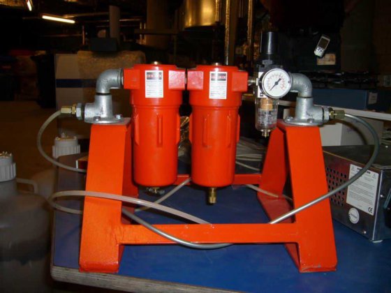 キアゲン バイオロボット 8000