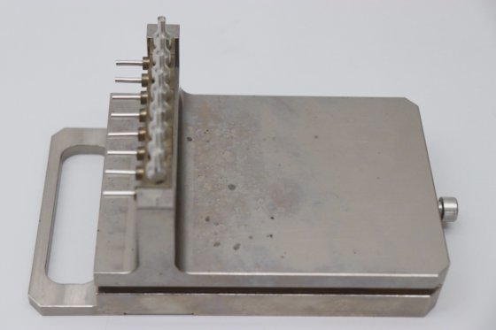 BioRad EXQuest スポットカッター