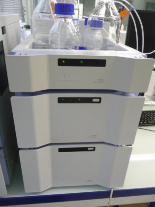 パーキンエルマーHPLC