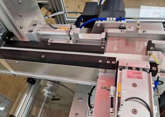 クイックポーチ自動フォーム充填シール包装機