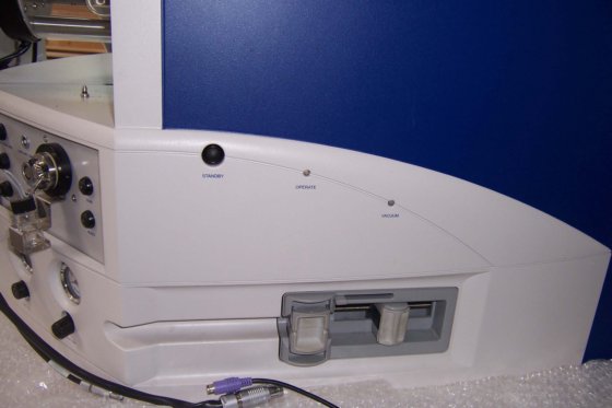 Micromass Q-TOF micro