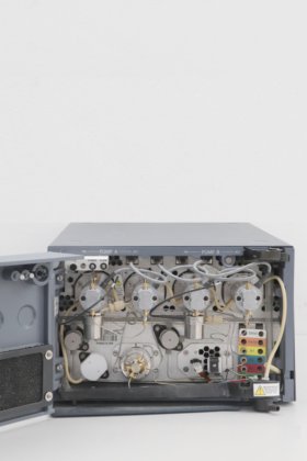 ウォーターズバイナリーソルベントマネージャー