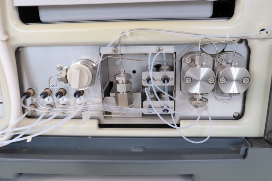 瓦里安 920-LC，紫外线