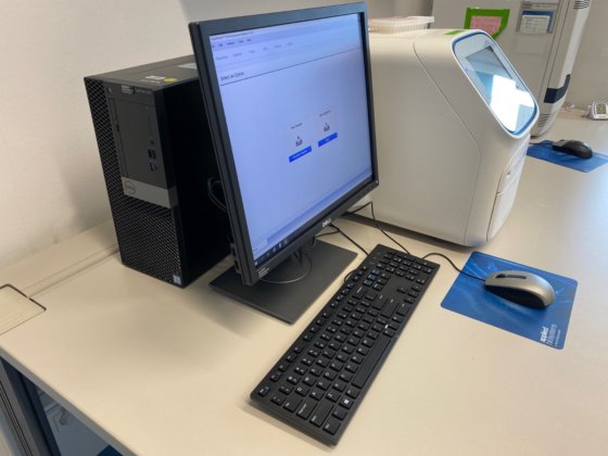 2022年 アプライド バイオシステムズ QuantStudio 5DX