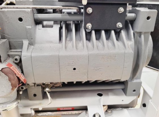 爱德华斯型号 iQDP80 干式真空泵 实验室