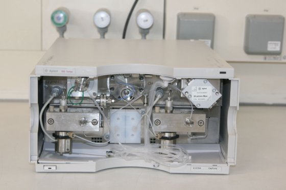 安捷伦 G 1376A 毛细管泵