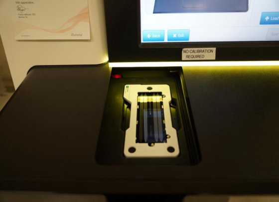 2019 イルミナ NextSeq 550