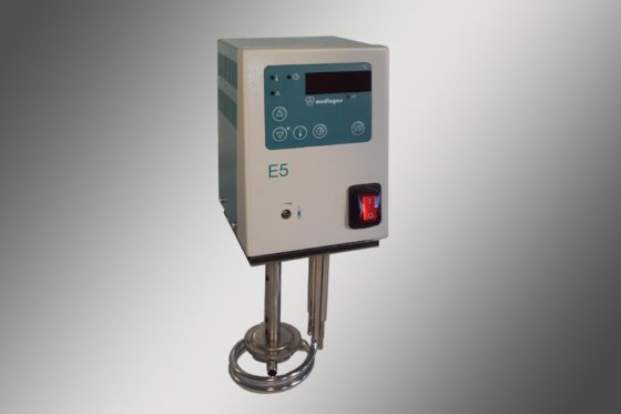 PD 調整機器 B12E5