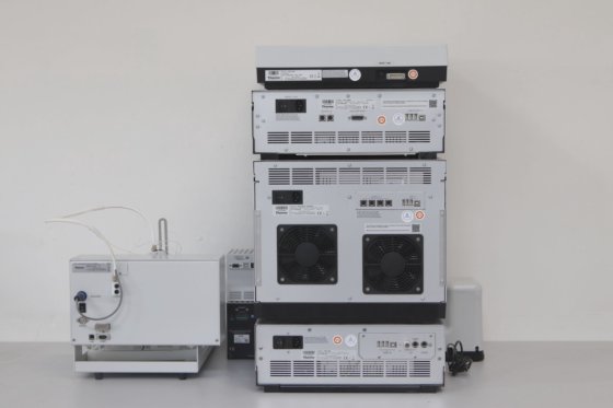 サーモサイエンティフィック アルティメイト 3000