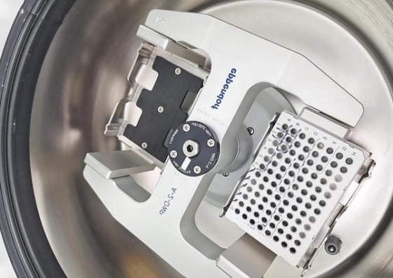 Eppendorf 5804R 离心机Eppendorf 5804R 离心机