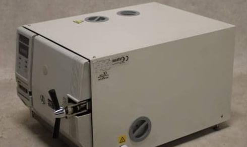 Tuttnauer 2540 EHS オートクレーブTuttnauer 2540