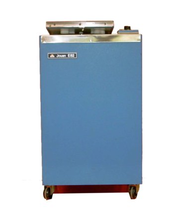 Jouan E82