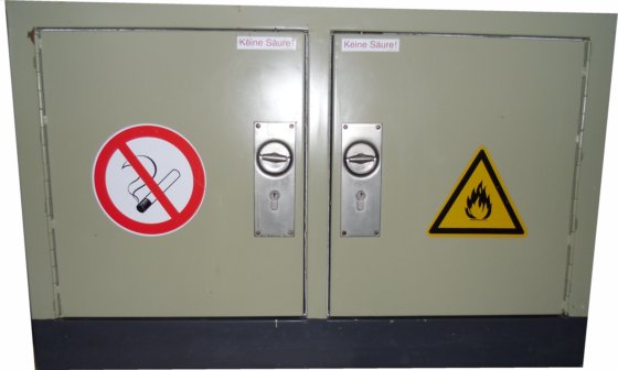 エルプシュタイザー化学物棚