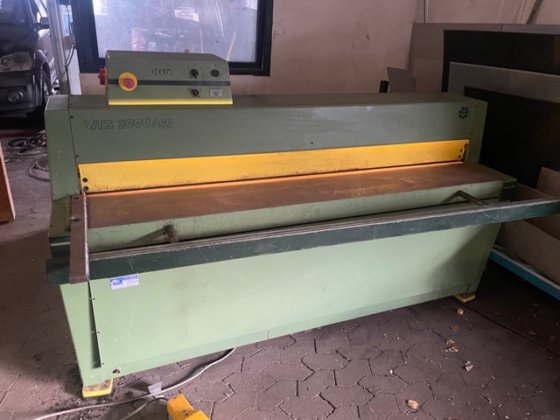 Machine shears Sheet metal processing