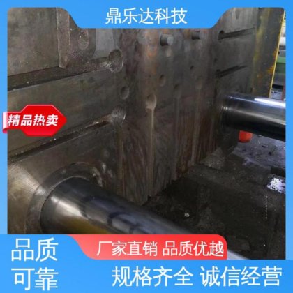 智能控制 压力稳定 触摸屏 操作方便 冷室压铸机