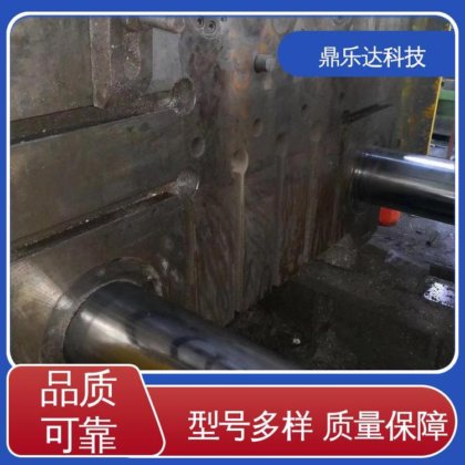 触摸屏 操作方便 冷室压铸机 金属型铸造设备 运行平稳