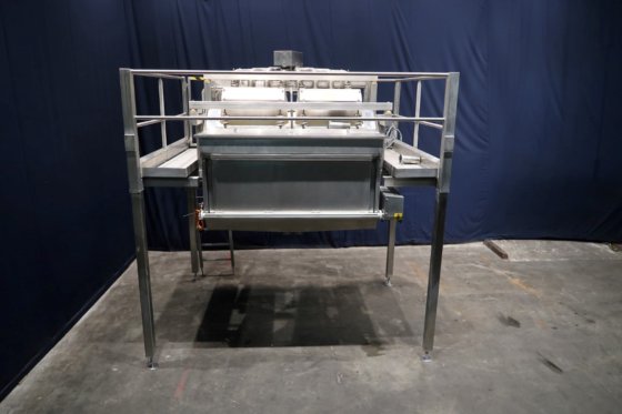 2012 APV Process tank